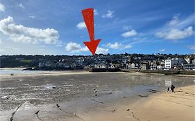 The Stones A Beautifully Presented Private Apartment With Far Reaching Views Over St Ives Harbour And Bay And Free Onsite Parking For Larger Groups Book Along With Our Connecting Two Sister Apartments